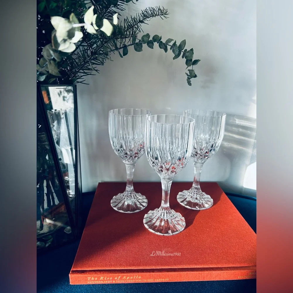 Set of 4 Crystal Bretagne Wine Glasses Cristal D'Arques Durand | France | - Picture 1 of 3